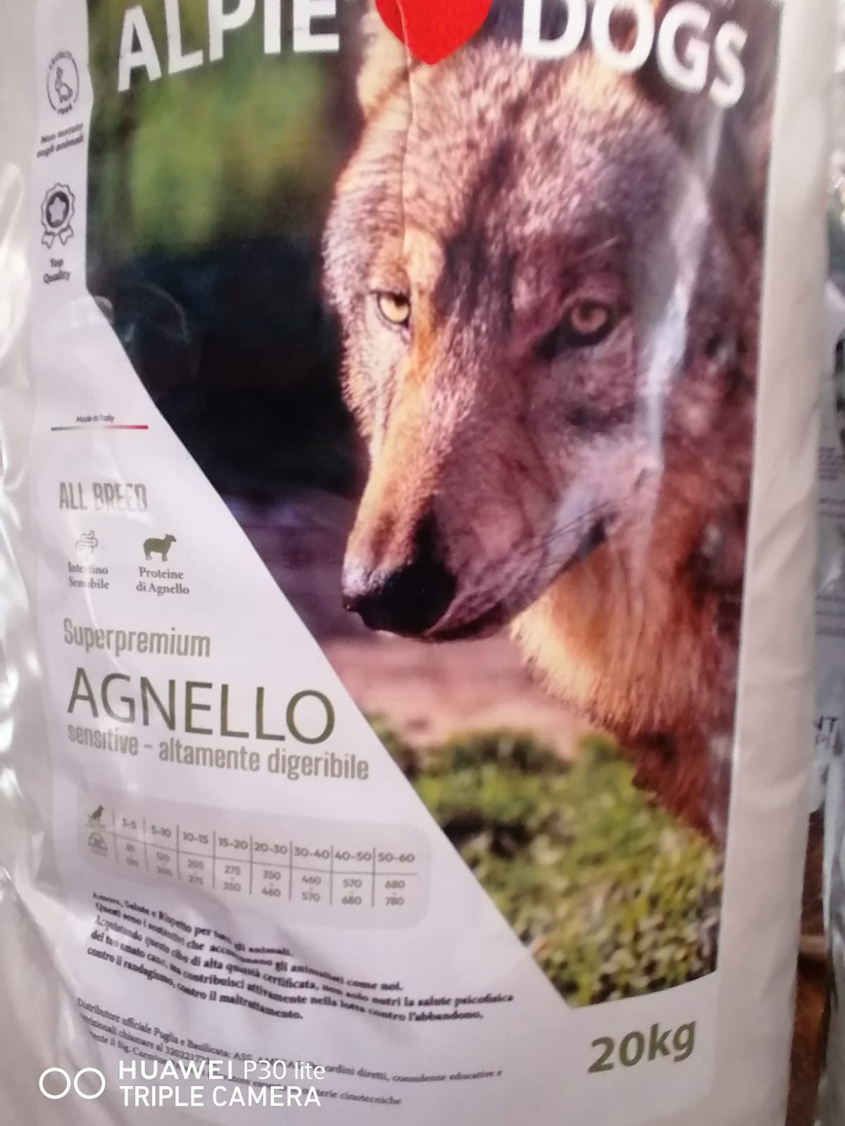 Line Super Premium specifica VET sensitive agnello 20Kg